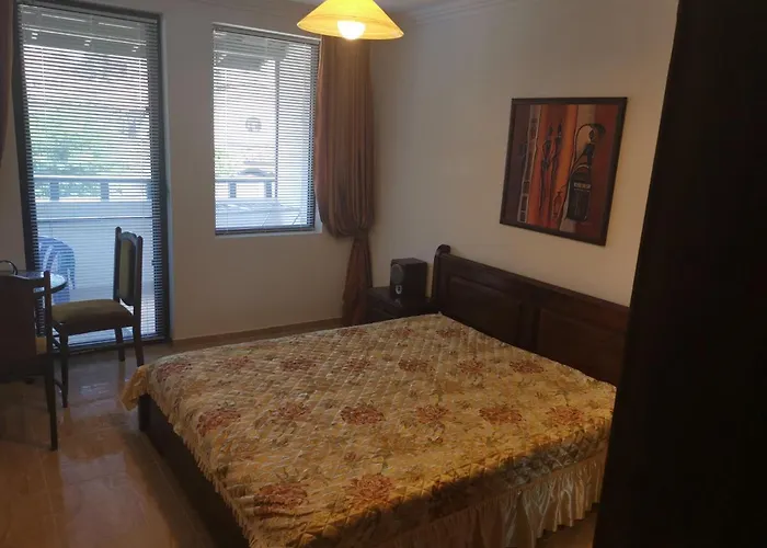 Kambani Bells 3 Ap 7a Апартамент *